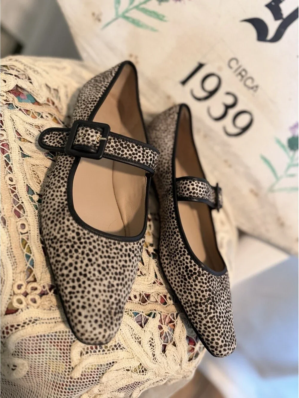 Boden Vic Chisel Toe Mary Jane Dalmation Print Black Ivory Mary Jane Sz 42/10